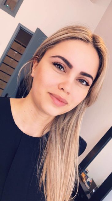 Résultat 1 an après un maquillage semi-permanent